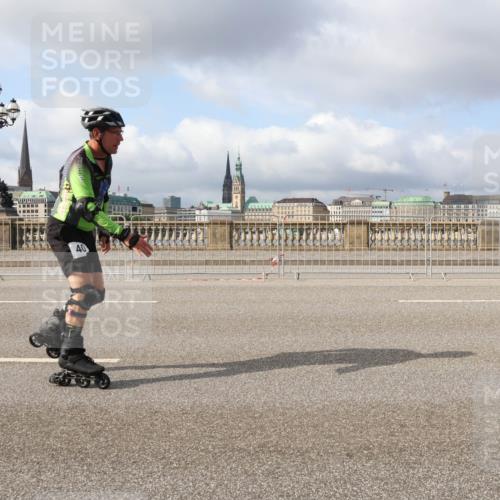 29.06.2025 - hella hamburg halbmarathon Lena Gebhardt http://msf.ph/oto/8425844 29.06.2025 08:58:47 Lombardsbrücke 40 meine-sportfotos.de