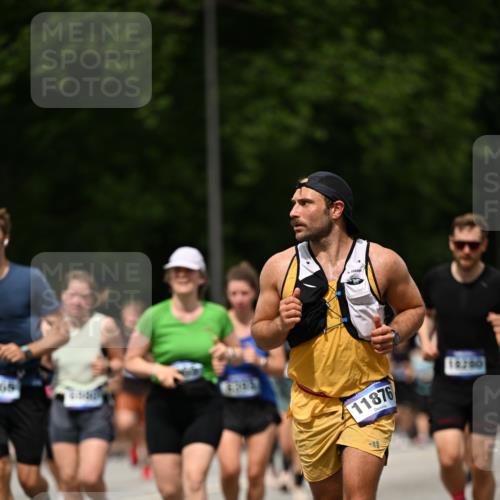 29.06.2025 - hella hamburg halbmarathon Dr. Thomas Lammeyer http://msf.ph/oto/8425888 29.06.2025 10:50:12 Kennedybrücke 1060, 1085, 1426, 1465, 1854, 2217, 2657, 2664, 2846, 2954, 2965, 3357, 3377, 3879, 3993, 4099, 4102, 4119, 4820, 5108, 5703, 5914, 6393, 6763, 6788, 6980, 7530, 7983, 8272, 8594, 11119, 11332, 11393 meine-sportfotos.de