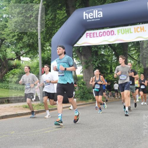 29.06.2025 - hella hamburg halbmarathon KatJ http://msf.ph/oto/8425948 29.06.2025 10:39:29 Zwischen KM18-KM19 2396, 3426, 4558, 4635, 4839, 5032, 5116, 5607, 6562, 7724, 8661, 8710, 8720 meine-sportfotos.de