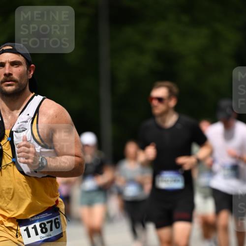 29.06.2025 - hella hamburg halbmarathon Dr. Thomas Lammeyer http://msf.ph/oto/8425956 29.06.2025 10:50:14 Kennedybrücke 1060, 1085, 1421, 1426, 1465, 1854, 2217, 2657, 2664, 2846, 2954, 2965, 3357, 3377, 3879, 4099, 4102, 4119, 4820, 5108, 5703, 5914, 6393, 6763, 6788, 6980, 7530, 7983, 8272, 8594, 11119, 11332, 11393 meine-sportfotos.de