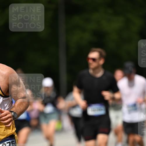 29.06.2025 - hella hamburg halbmarathon Dr. Thomas Lammeyer http://msf.ph/oto/8425978 29.06.2025 10:50:15 Kennedybrücke 1060, 1085, 1421, 1426, 1465, 1854, 2217, 2657, 2664, 2954, 2965, 3357, 3377, 3879, 4099, 4102, 4119, 4820, 5108, 5703, 5914, 6393, 6763, 6788, 6980, 7303, 7530, 7983, 8272, 8594, 10812, 11119, 11332, 11393 meine-sportfotos.de