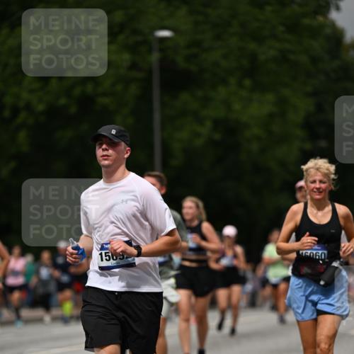 29.06.2025 - hella hamburg halbmarathon Dr. Thomas Lammeyer http://msf.ph/oto/8426098 29.06.2025 10:50:18 Kennedybrücke 1060, 1085, 1421, 1426, 1465, 1854, 2217, 2657, 2664, 2954, 2965, 3357, 3377, 4099, 4102, 4119, 4223, 4224, 4820, 5108, 5703, 5914, 6393, 6763, 6788, 6980, 7303, 7530, 7983, 10812, 11119, 11332, 11393 meine-sportfotos.de