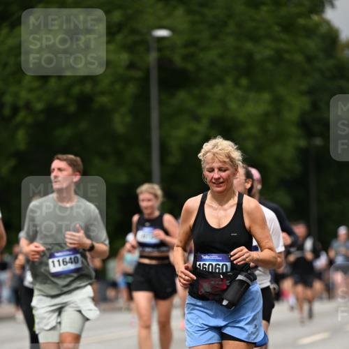 29.06.2025 - hella hamburg halbmarathon Dr. Thomas Lammeyer http://msf.ph/oto/8426141 29.06.2025 10:50:19 Kennedybrücke 1060, 1085, 1421, 1426, 1465, 1854, 2008, 2217, 2657, 2664, 2965, 3357, 3377, 4099, 4102, 4119, 4223, 4224, 4820, 5108, 5703, 5914, 6393, 6763, 6788, 6980, 7303, 7530, 7983, 10812, 11119, 11332, 11393 meine-sportfotos.de