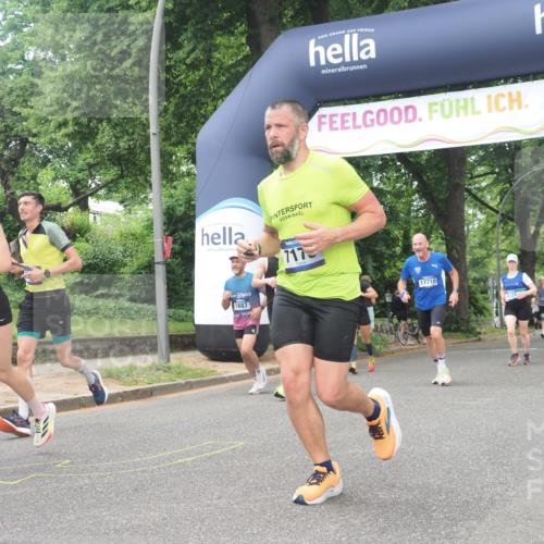 29.06.2025 - hella hamburg halbmarathon KatJ http://msf.ph/oto/8426252 29.06.2025 10:39:34 Zwischen KM18-KM19 2364, 4121, 4814, 4839, 5032, 5482, 6562, 6657, 7178, 7724, 7732, 8172, 8661, 8710, 8720 meine-sportfotos.de