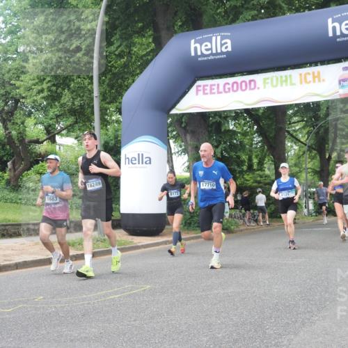29.06.2025 - hella hamburg halbmarathon KatJ http://msf.ph/oto/8426312 29.06.2025 10:39:35 Zwischen KM18-KM19 1683, 2364, 4121, 4814, 4839, 5032, 5482, 6562, 6657, 7178, 7724, 7732, 8172, 8661, 8710 meine-sportfotos.de