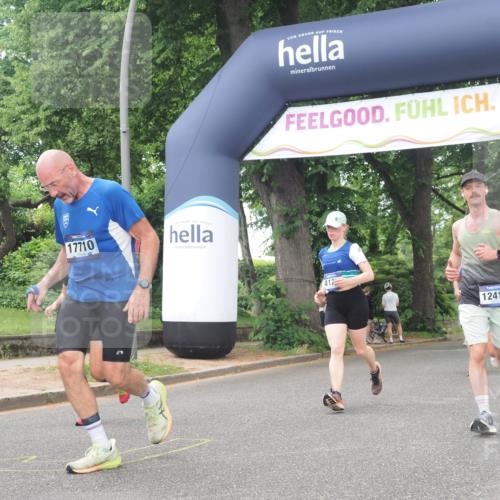 29.06.2025 - hella hamburg halbmarathon KatJ http://msf.ph/oto/8426389 29.06.2025 10:39:36 Zwischen KM18-KM19 1683, 2364, 4121, 4814, 4839, 5032, 5482, 6657, 7178, 7724, 7732, 8172, 8710 meine-sportfotos.de