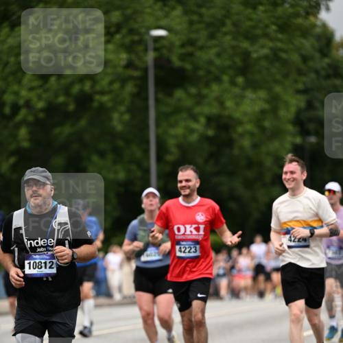29.06.2025 - hella hamburg halbmarathon Dr. Thomas Lammeyer http://msf.ph/oto/8426590 29.06.2025 10:50:30 Kennedybrücke 1060, 1421, 1426, 1695, 1854, 1983, 2008, 2217, 2398, 2917, 3160, 3164, 4099, 4102, 4223, 4224, 5044, 6124, 6161, 6393, 6788, 6980, 7303, 7530, 7983, 8477, 10230, 10367, 10812, 11393 meine-sportfotos.de