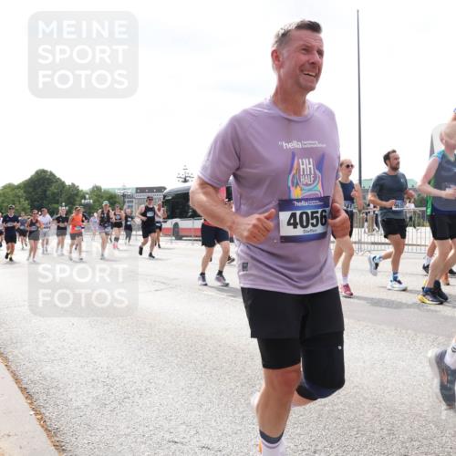 29.06.2025 - hella hamburg halbmarathon Lena Gebhardt http://msf.ph/oto/8426745 29.06.2025 10:43:32 Lombardsbrücke 31, 4056, 41, 9639, 5720, 1023, 1149, 1155, 1310, 1400, 1467, 1788, 1816, 1878, 2103, 2267, 2361, 2733, 2971, 3074, 3238, 3329, 3390, 3518, 3597, 3638, 4056, 4177, 4302, 4367, 4680, 4866, 5192, 5201, 5214, 5268, 5370, 5610, 5720, 5755, 6012, 6036, 6096, 6226, 6334, 6440, 6931, 6971, 6973, 7043, 7197, 7205, 7206, 7461, 7489, 7504, 7872, 7926, 8000, 8058, 8135, 8184, 8233, 8408, 8435, 8504, 9072, 9639, 9641, 9644, 9704, 9831, 9976, 10083, 10097, 10200, 10202 meine-sportfotos.de