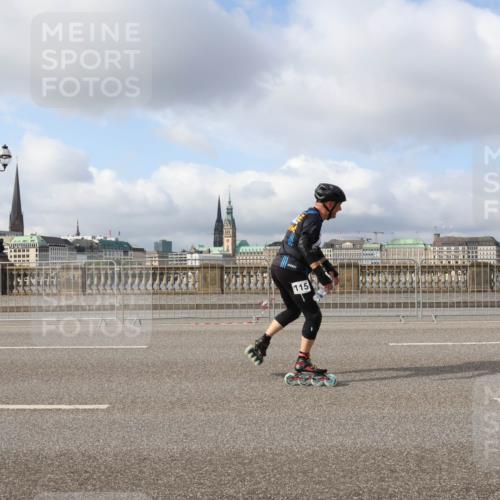 29.06.2025 - hella hamburg halbmarathon Lena Gebhardt http://msf.ph/oto/8426770 29.06.2025 08:58:59 Lombardsbrücke 115 meine-sportfotos.de