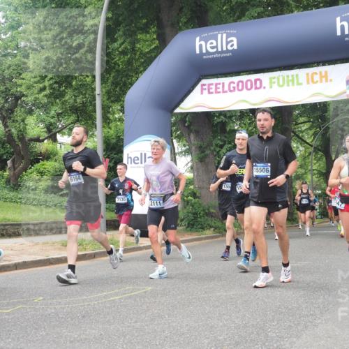 29.06.2025 - hella hamburg halbmarathon KatJ http://msf.ph/oto/8427037 29.06.2025 10:39:56 Zwischen KM18-KM19 1257, 1706, 2111, 2540, 2595, 4837, 5169, 6164, 6390, 7130, 7475, 7786, 8447 meine-sportfotos.de