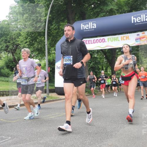 29.06.2025 - hella hamburg halbmarathon KatJ http://msf.ph/oto/8427057 29.06.2025 10:39:56 Zwischen KM18-KM19 1257, 1706, 2111, 2540, 2595, 4837, 5169, 6164, 6390, 7130, 7475, 7786, 8447 meine-sportfotos.de
