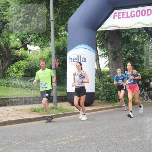 29.06.2025 - hella hamburg halbmarathon KatJ http://msf.ph/oto/8427190 29.06.2025 10:40:01 Zwischen KM18-KM19 1706, 2111, 2444, 3208, 3209, 4837, 5169, 5194, 6164, 6390, 7130, 7786, 8390, 8447 meine-sportfotos.de