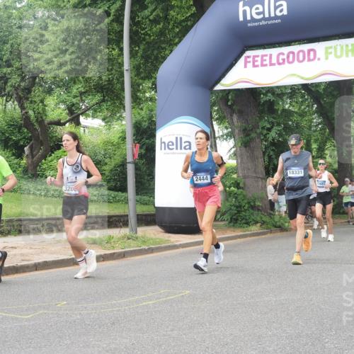 29.06.2025 - hella hamburg halbmarathon KatJ http://msf.ph/oto/8427233 29.06.2025 10:40:02 Zwischen KM18-KM19 1706, 2444, 3208, 3209, 5169, 5194, 6390, 7130, 7786, 8390, 8447 meine-sportfotos.de