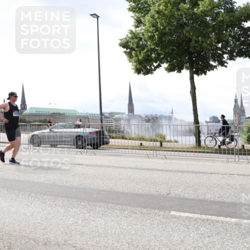 29.06.2025 - hella hamburg halbmarathon Lena Gebhardt http://msf.ph/oto/8427235 29.06.2025 10:43:36 Lombardsbrücke 1915, 14528, 1023, 1155, 1310, 1400, 1816, 1878, 2073, 2733, 3074, 3238, 3288, 3329, 3390, 3597, 3638, 4056, 4177, 4302, 4367, 4680, 4866, 5192, 5201, 5214, 5293, 5370, 5610, 5720, 5890, 6012, 6036, 6096, 6226, 6334, 6440, 6931, 6971, 6973, 7197, 7205, 7206, 7461, 7489, 7504, 7872, 7926, 8000, 8058, 8135, 8184, 8233, 8408, 8435, 8504, 9639, 9641, 9704, 9831, 9976, 10083, 10097, 10200, 10202 meine-sportfotos.de