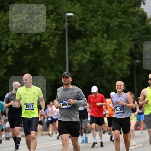 29.06.2025 - hella hamburg halbmarathon Dr. Thomas Lammeyer http://msf.ph/oto/8427383 29.06.2025 10:50:49 Kennedybrücke 1033, 1429, 1695, 1867, 1868, 1924, 1983, 2008, 2398, 2423, 2773, 2813, 2917, 3160, 3164, 3410, 4202, 4296, 4306, 4317, 4572, 5044, 5769, 5770, 6124, 6161, 6392, 8477, 8486, 9120, 9121, 9243, 9337, 9445, 10030, 10230, 10327, 10329, 10367, 11253, 11361 meine-sportfotos.de
