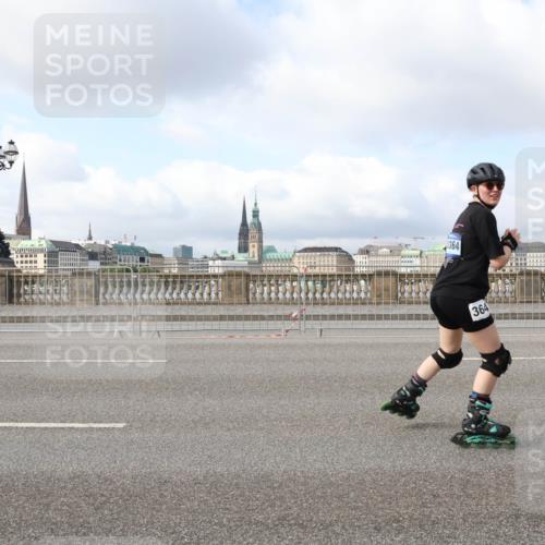 29.06.2025 - hella hamburg halbmarathon Lena Gebhardt http://msf.ph/oto/8427484 29.06.2025 08:59:13 Lombardsbrücke 364, 364 meine-sportfotos.de