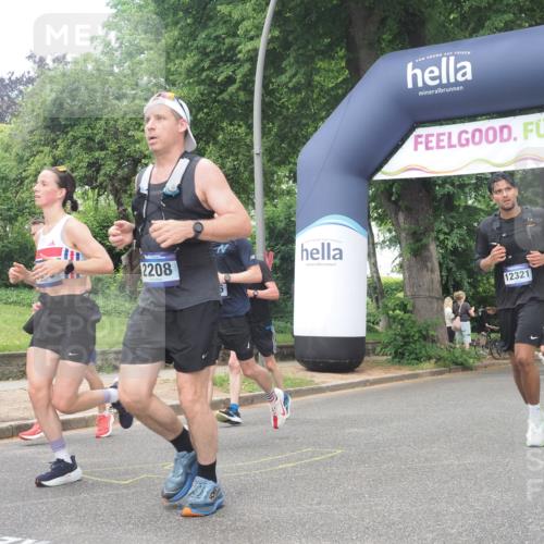 29.06.2025 - hella hamburg halbmarathon KatJ http://msf.ph/oto/8427607 29.06.2025 10:40:12 Zwischen KM18-KM19 2208, 3715, 4029, 4065, 5378, 5638, 6481, 7896, 8273, 8587, 8651 meine-sportfotos.de