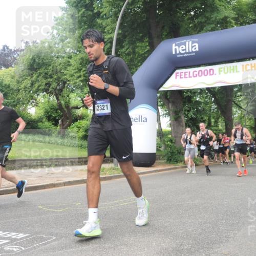 29.06.2025 - hella hamburg halbmarathon KatJ http://msf.ph/oto/8427668 29.06.2025 10:40:14 Zwischen KM18-KM19 1258, 2208, 3715, 3952, 4029, 4065, 5378, 5638, 6481, 7896, 8273, 8651 meine-sportfotos.de