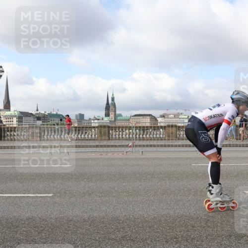 29.06.2025 - hella hamburg halbmarathon Lena Gebhardt http://msf.ph/oto/8427697 29.06.2025 08:59:16 Lombardsbrücke  meine-sportfotos.de
