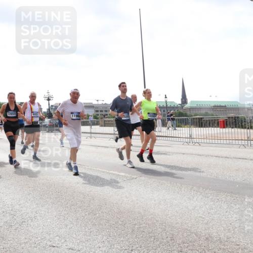 29.06.2025 - hella hamburg halbmarathon Lena Gebhardt http://msf.ph/oto/8427781 29.06.2025 10:43:40 Lombardsbrücke 238, 12654, 6931, 11969, 155, 13748, 0202, 10200, 7210, 1023, 1026, 1095, 1155, 1306, 1310, 1400, 1459, 1816, 1878, 2073, 2733, 3238, 3288, 3329, 3390, 3597, 3638, 4056, 4302, 4367, 4627, 4866, 5192, 5201, 5214, 5293, 5370, 5720, 5890, 6012, 6036, 6096, 6226, 6334, 6440, 6895, 6931, 6971, 6973, 7197, 7205, 7206, 7489, 7504, 7872, 7926, 8000, 8058, 8135, 8233, 8408, 8435, 8504, 8870, 9639, 9641, 9704, 9831, 9976, 10083, 10097, 10200, 10202 meine-sportfotos.de