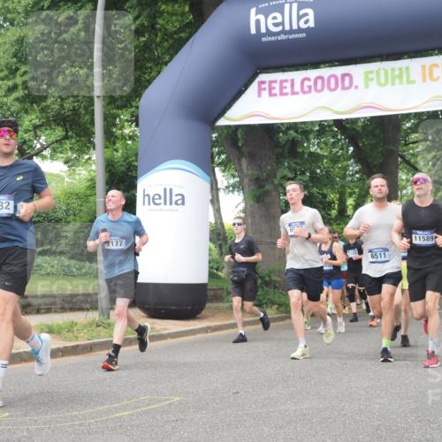 29.06.2025 - hella hamburg halbmarathon KatJ http://msf.ph/oto/8427880 29.06.2025 10:40:22 Zwischen KM18-KM19 1151, 2082, 5907, 6511, 6512, 7177, 7274, 8361 meine-sportfotos.de