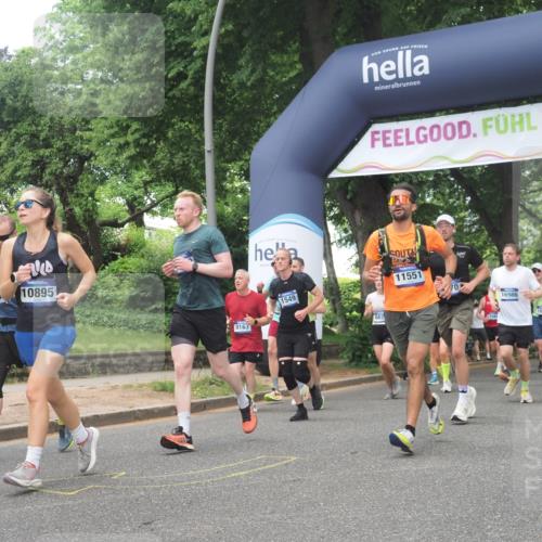 29.06.2025 - hella hamburg halbmarathon KatJ http://msf.ph/oto/8427963 29.06.2025 10:40:25 Zwischen KM18-KM19 1061, 1549, 2082, 4770, 6511, 6512, 6628, 7177, 7274, 8361 meine-sportfotos.de