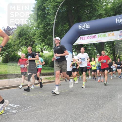 29.06.2025 - hella hamburg halbmarathon KatJ http://msf.ph/oto/8428012 29.06.2025 10:40:26 Zwischen KM18-KM19 1061, 1499, 1549, 2082, 4770, 6511, 6512, 6628, 6897, 7177, 7274 meine-sportfotos.de