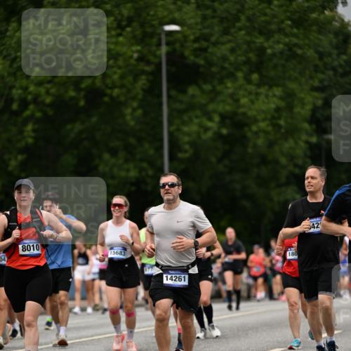 29.06.2025 - hella hamburg halbmarathon Dr. Thomas Lammeyer http://msf.ph/oto/8428014 29.06.2025 10:51:03 Kennedybrücke 1004, 1033, 1100, 1104, 1375, 1429, 1867, 1868, 1924, 1999, 2423, 2662, 2665, 2697, 2773, 2813, 3410, 3896, 4104, 4202, 4296, 4306, 4317, 4448, 4483, 4572, 5635, 5769, 5770, 5854, 5892, 6392, 6623, 7073, 7268, 7364, 7368, 7374, 8010, 8047, 8486, 8706, 9120, 9121, 9243, 9337, 9426, 9445, 9774, 9949, 10030, 10327, 10329, 11253, 11361, 11408 meine-sportfotos.de