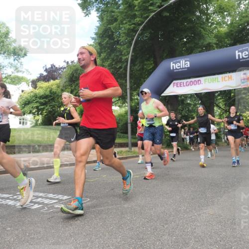 29.06.2025 - hella hamburg halbmarathon KatJ http://msf.ph/oto/8428100 29.06.2025 10:40:28 Zwischen KM18-KM19 1061, 1499, 1549, 2074, 4770, 6511, 6512, 6628, 6897, 7177, 7274 meine-sportfotos.de