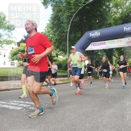 29.06.2025 - hella hamburg halbmarathon KatJ http://msf.ph/oto/8428107 29.06.2025 10:40:28 Zwischen KM18-KM19 1061, 1499, 1549, 2074, 4770, 6511, 6512, 6628, 6897, 7177, 7274 meine-sportfotos.de