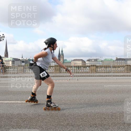 29.06.2025 - hella hamburg halbmarathon Lena Gebhardt http://msf.ph/oto/8428125 29.06.2025 08:59:27 Lombardsbrücke 89 meine-sportfotos.de