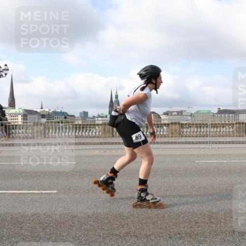 29.06.2025 - hella hamburg halbmarathon Lena Gebhardt http://msf.ph/oto/8428166 29.06.2025 08:59:27 Lombardsbrücke 89 meine-sportfotos.de