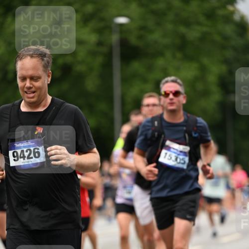 29.06.2025 - hella hamburg halbmarathon Dr. Thomas Lammeyer http://msf.ph/oto/8428221 29.06.2025 10:51:07 Kennedybrücke 1004, 1033, 1100, 1104, 1371, 1375, 1429, 1608, 1837, 1924, 1961, 1999, 2423, 2662, 2665, 2697, 2773, 2813, 3410, 3896, 4104, 4306, 4317, 4448, 4483, 5635, 5769, 5770, 5854, 5892, 6392, 6485, 6623, 7073, 7268, 7364, 7368, 7374, 7430, 7431, 8010, 8047, 8486, 8706, 8967, 9120, 9121, 9337, 9426, 9445, 9774, 9949, 10329, 11160, 11361, 11408 meine-sportfotos.de