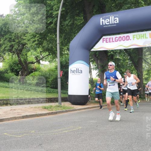 29.06.2025 - hella hamburg halbmarathon KatJ http://msf.ph/oto/8428234 29.06.2025 10:40:35 Zwischen KM18-KM19 2074, 3999, 6877, 7232 meine-sportfotos.de