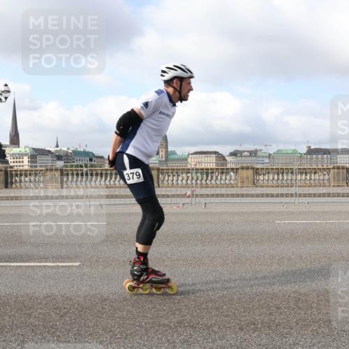 29.06.2025 - hella hamburg halbmarathon Lena Gebhardt http://msf.ph/oto/8428282 29.06.2025 08:59:29 Lombardsbrücke 379 meine-sportfotos.de
