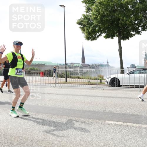 29.06.2025 - hella hamburg halbmarathon Lena Gebhardt http://msf.ph/oto/8428450 29.06.2025 10:43:46 Lombardsbrücke 197, 15177, 3390, 1023, 1026, 1095, 1155, 1306, 1310, 1400, 1459, 1878, 2073, 2733, 3238, 3288, 3329, 3390, 3597, 4367, 4627, 4636, 4866, 5001, 5192, 5201, 5214, 5293, 5370, 5720, 5890, 5902, 5905, 6012, 6036, 6096, 6226, 6334, 6440, 6895, 6931, 6971, 6973, 7197, 7205, 7206, 7489, 7504, 7926, 8000, 8058, 8135, 8233, 8408, 8504, 8870, 9073, 9639, 9641, 9704, 9831, 9879, 10083, 10097, 10200, 10202 meine-sportfotos.de