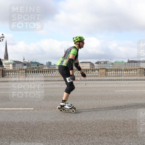 29.06.2025 - hella hamburg halbmarathon Lena Gebhardt http://msf.ph/oto/8428523 29.06.2025 08:59:30 Lombardsbrücke 43 meine-sportfotos.de