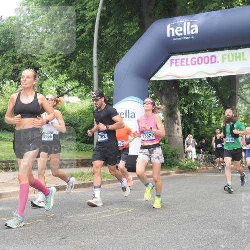 29.06.2025 - hella hamburg halbmarathon KatJ http://msf.ph/oto/8428672 29.06.2025 10:40:49 Zwischen KM18-KM19 1267, 2058, 2099, 2771, 5077, 6762, 7478, 7509 meine-sportfotos.de