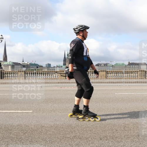 29.06.2025 - hella hamburg halbmarathon Lena Gebhardt http://msf.ph/oto/8428700 29.06.2025 08:59:34 Lombardsbrücke 53 meine-sportfotos.de