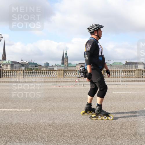 29.06.2025 - hella hamburg halbmarathon Lena Gebhardt http://msf.ph/oto/8428721 29.06.2025 08:59:34 Lombardsbrücke  meine-sportfotos.de