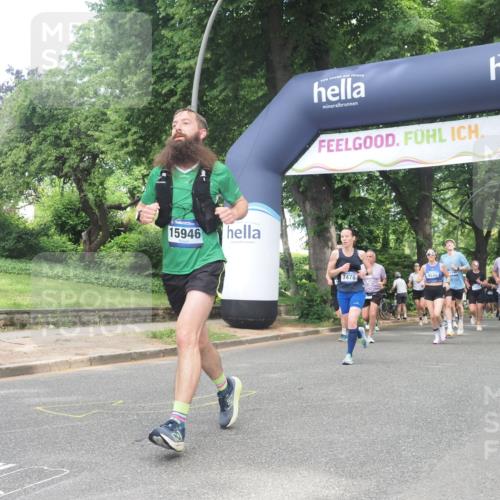 29.06.2025 - hella hamburg halbmarathon KatJ http://msf.ph/oto/8428733 29.06.2025 10:40:51 Zwischen KM18-KM19 2058, 2099, 2771, 6762, 7478 meine-sportfotos.de