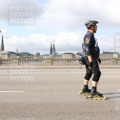 29.06.2025 - hella hamburg halbmarathon Lena Gebhardt http://msf.ph/oto/8428734 29.06.2025 08:59:34 Lombardsbrücke  meine-sportfotos.de