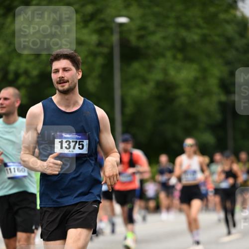 29.06.2025 - hella hamburg halbmarathon Dr. Thomas Lammeyer http://msf.ph/oto/8428774 29.06.2025 10:51:22 Kennedybrücke 1004, 1100, 1371, 1375, 1555, 1608, 1837, 1961, 1999, 2162, 2327, 2537, 2556, 2662, 2665, 2697, 3277, 3339, 3406, 3407, 3823, 4104, 4325, 4483, 5697, 5854, 5892, 6485, 6623, 6740, 6995, 7073, 7268, 7364, 7368, 7374, 7430, 7431, 7827, 7960, 8047, 8131, 8541, 8706, 8967, 9557, 9949, 10511, 10514, 10515, 10591, 11160, 11378, 11408 meine-sportfotos.de