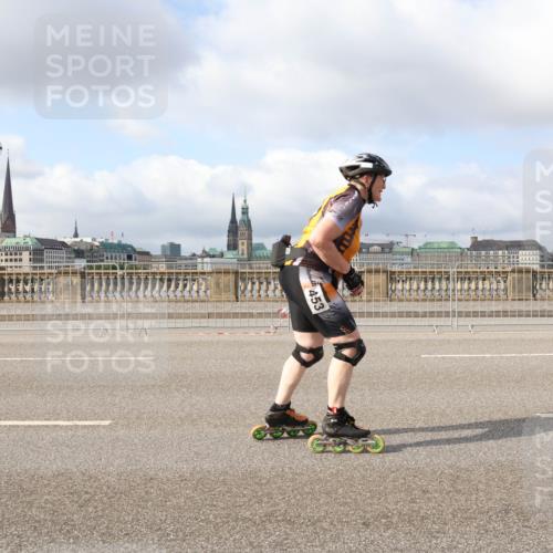 29.06.2025 - hella hamburg halbmarathon Lena Gebhardt http://msf.ph/oto/8428776 29.06.2025 08:59:35 Lombardsbrücke 453 meine-sportfotos.de
