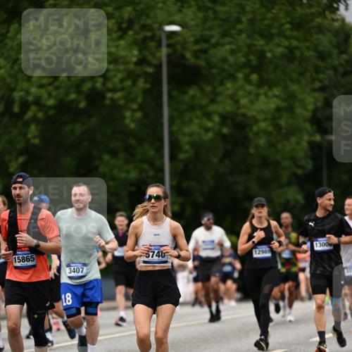 29.06.2025 - hella hamburg halbmarathon Dr. Thomas Lammeyer http://msf.ph/oto/8428883 29.06.2025 10:51:24 Kennedybrücke 1004, 1371, 1375, 1555, 1608, 1837, 1961, 1999, 2162, 2327, 2537, 2556, 2662, 2665, 2697, 3277, 3339, 3406, 3407, 3823, 4325, 4483, 5697, 5895, 6485, 6623, 6740, 6995, 7073, 7268, 7364, 7368, 7374, 7430, 7431, 7827, 7960, 8131, 8541, 8967, 9092, 9557, 9949, 10511, 10514, 10515, 10591, 11160, 11378 meine-sportfotos.de