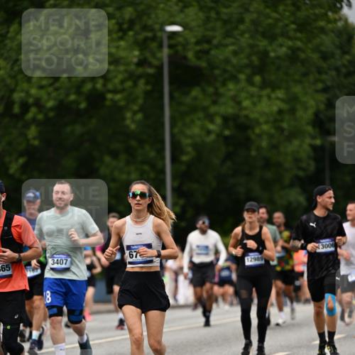 29.06.2025 - hella hamburg halbmarathon Dr. Thomas Lammeyer http://msf.ph/oto/8428898 29.06.2025 10:51:24 Kennedybrücke 1004, 1371, 1375, 1555, 1608, 1837, 1961, 1999, 2162, 2327, 2537, 2556, 2662, 2665, 2697, 3277, 3339, 3406, 3407, 3823, 4325, 4483, 5697, 5895, 6485, 6623, 6740, 6995, 7073, 7268, 7364, 7368, 7374, 7430, 7431, 7827, 7960, 8131, 8541, 8967, 9092, 9557, 9949, 10511, 10514, 10515, 10591, 11160, 11378 meine-sportfotos.de