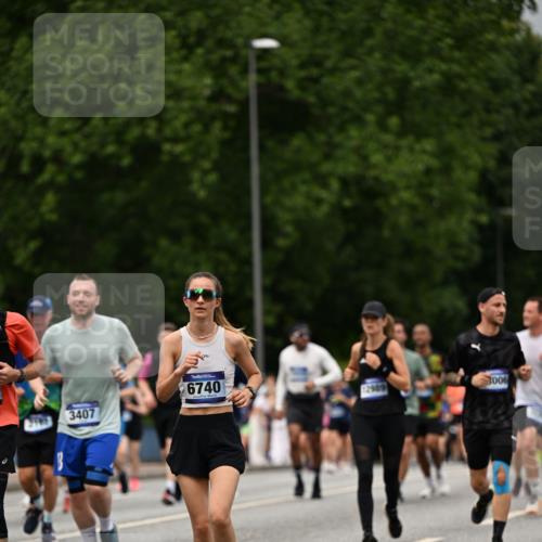 29.06.2025 - hella hamburg halbmarathon Dr. Thomas Lammeyer http://msf.ph/oto/8428905 29.06.2025 10:51:25 Kennedybrücke 1004, 1371, 1375, 1555, 1608, 1837, 1961, 1999, 2162, 2327, 2537, 2556, 2662, 2665, 2697, 3277, 3339, 3406, 3407, 3823, 4325, 4483, 5697, 5895, 6485, 6740, 6995, 7073, 7268, 7364, 7368, 7374, 7430, 7431, 7827, 7960, 8131, 8541, 8967, 9092, 9557, 10511, 10514, 10515, 10591, 11160, 11378 meine-sportfotos.de