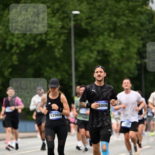 29.06.2025 - hella hamburg halbmarathon Dr. Thomas Lammeyer http://msf.ph/oto/8428995 29.06.2025 10:51:27 Kennedybrücke 1004, 1371, 1375, 1555, 1608, 1837, 1961, 1999, 2162, 2327, 2537, 2556, 2662, 2665, 2981, 3277, 3339, 3406, 3407, 3823, 4325, 4483, 5697, 5895, 6485, 6740, 6995, 7073, 7268, 7364, 7368, 7374, 7430, 7431, 7827, 7960, 8131, 8541, 8967, 9092, 9557, 10511, 10514, 10515, 10591, 11160, 11378 meine-sportfotos.de