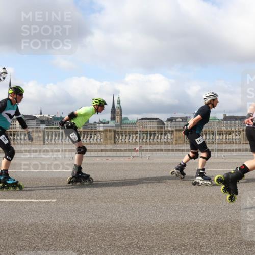29.06.2025 - hella hamburg halbmarathon Lena Gebhardt http://msf.ph/oto/8429073 29.06.2025 08:59:40 Lombardsbrücke 58, 228, 161 meine-sportfotos.de