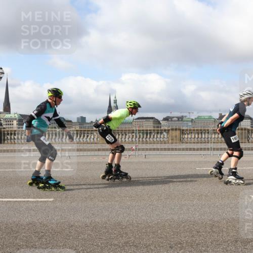 29.06.2025 - hella hamburg halbmarathon Lena Gebhardt http://msf.ph/oto/8429106 29.06.2025 08:59:40 Lombardsbrücke 228, 161 meine-sportfotos.de